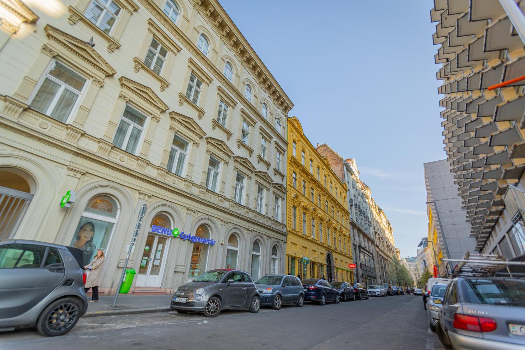 Dorotea - Cosy Home In The Heart Of Budapest — Photos 1